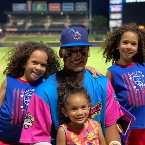 Meet your Posher, Fred